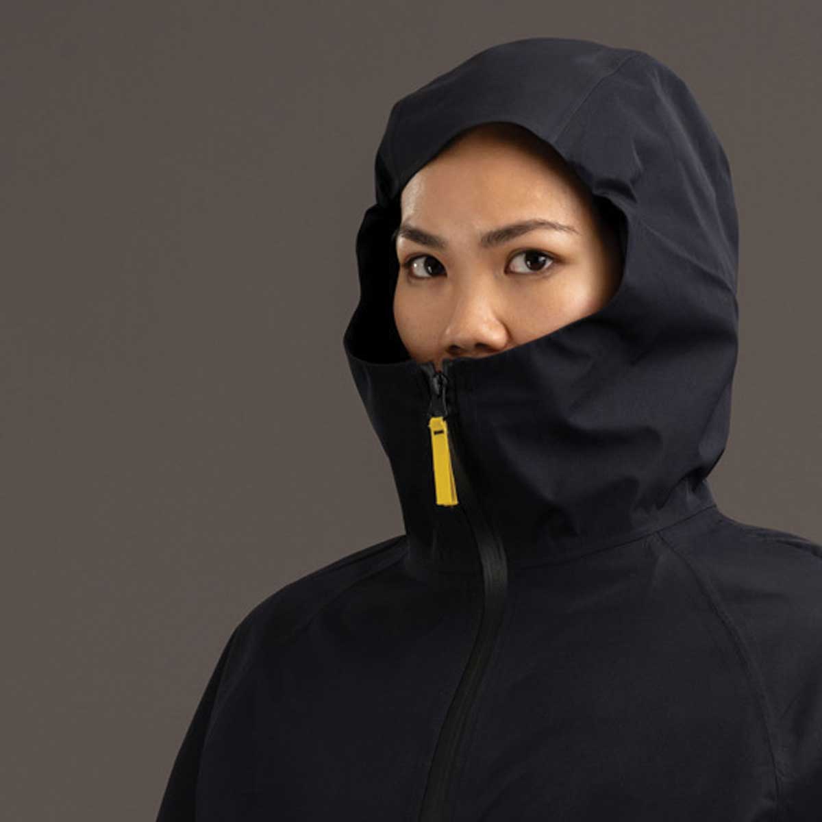 capuche innovante avec col montant parka techwear rekis femme bicolore