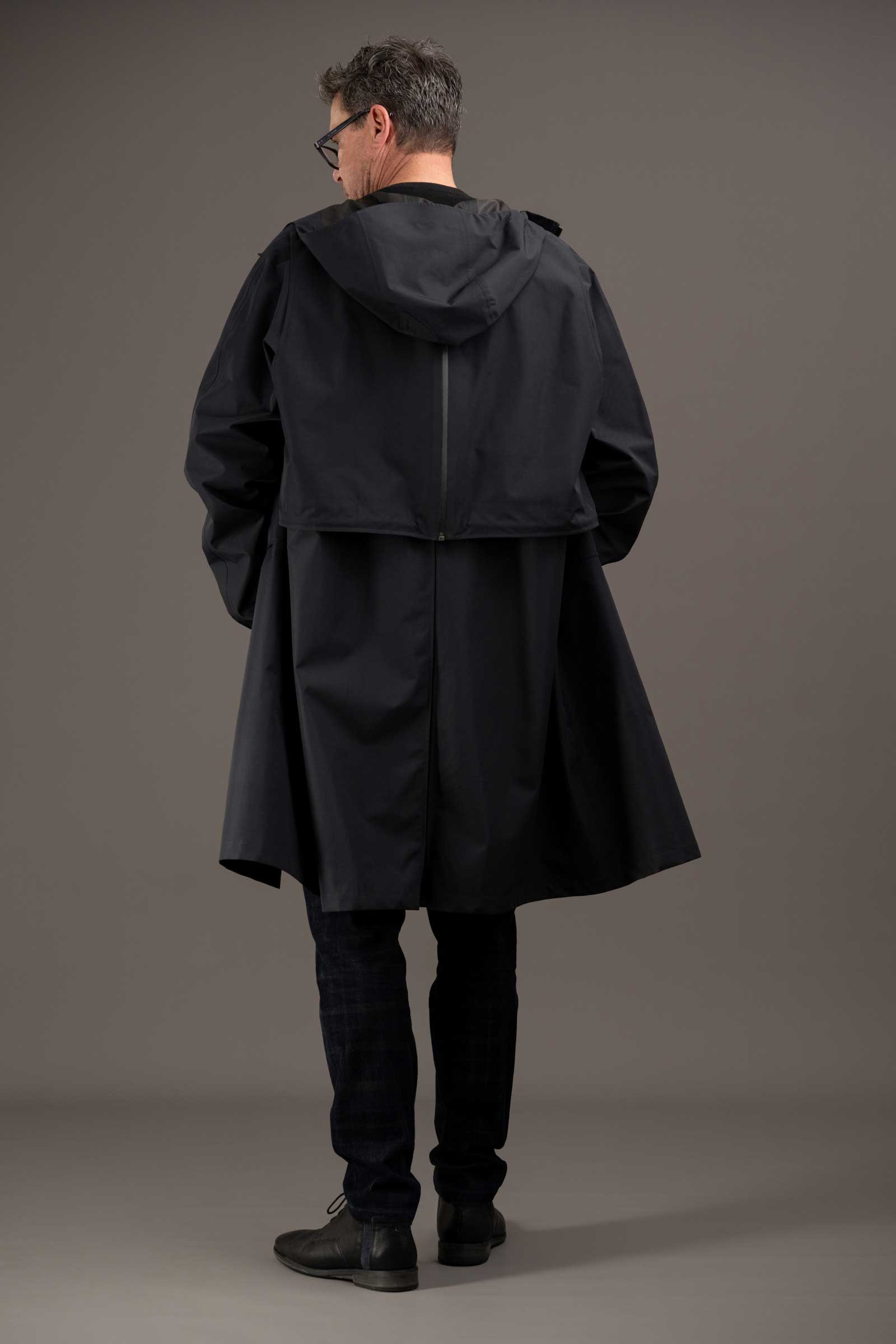 parka noir imperméable homme rekis vue de dos