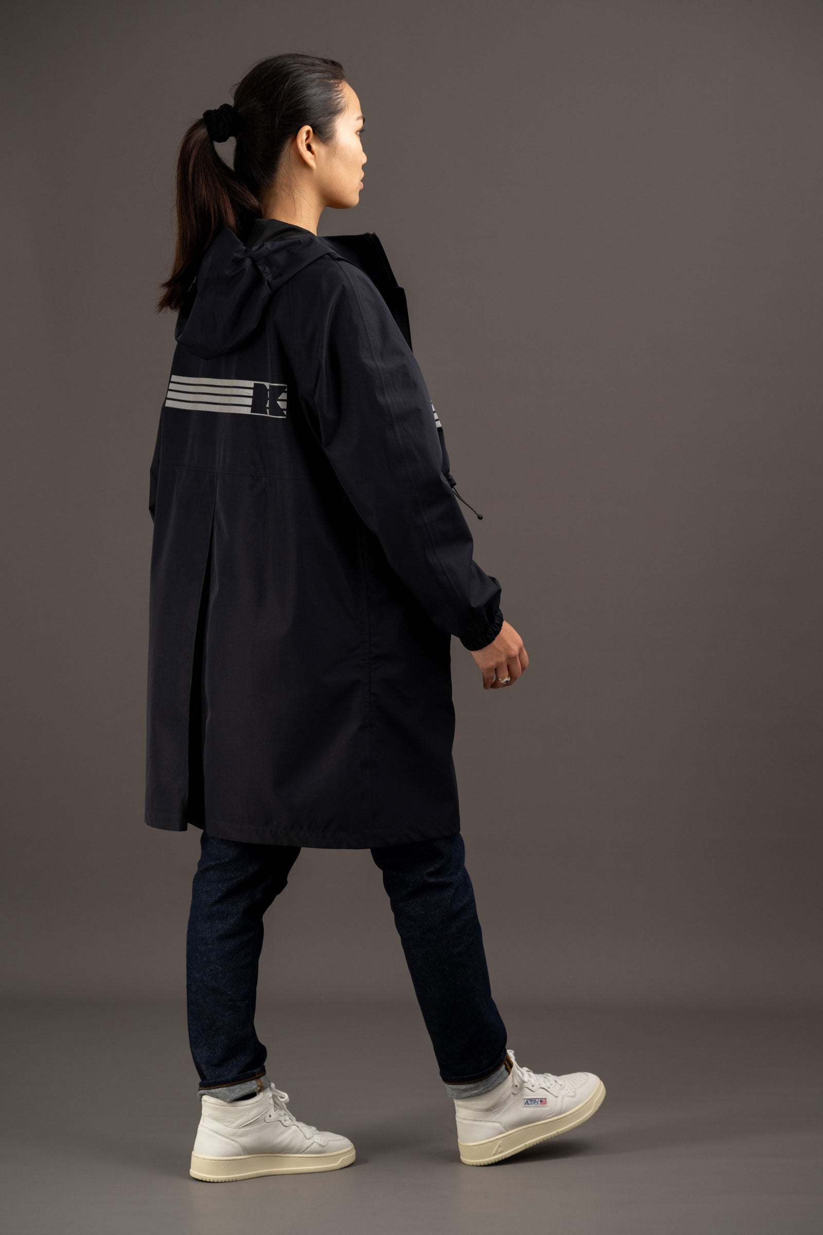 parka velo pour femme noir avec transferts réfléchissants au dos rekis