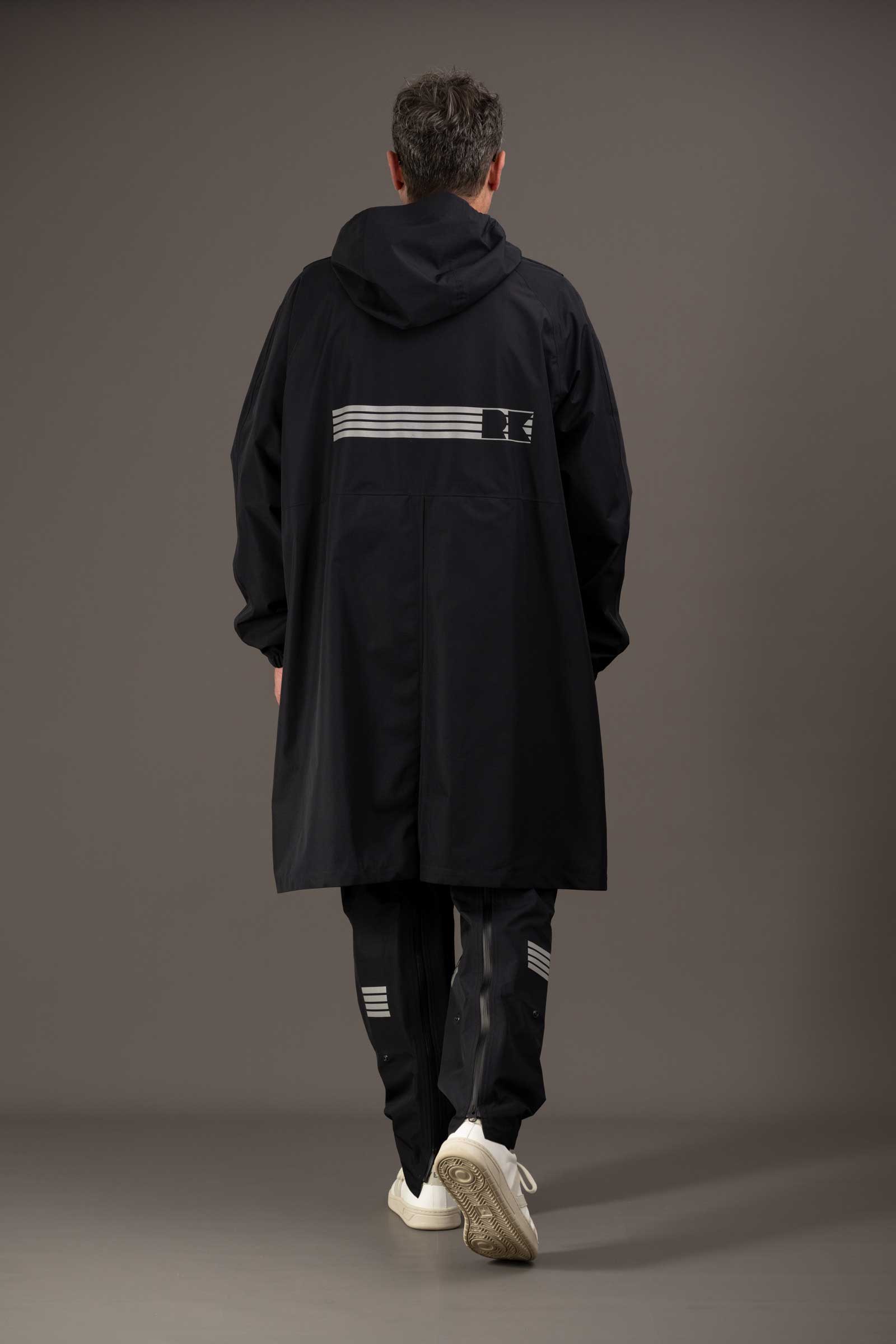 parka vélo homme technique noir techwear et lifestyle dos rekis